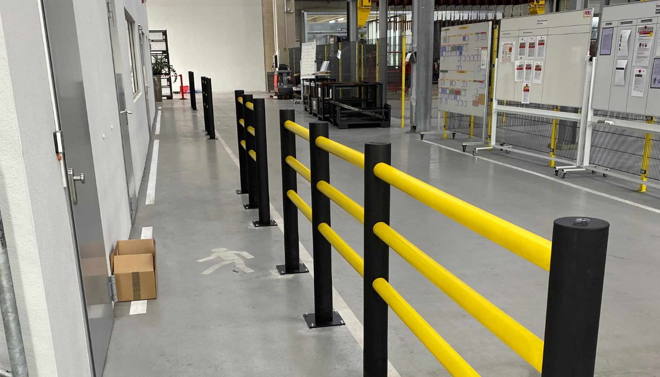 Barriers reduce damage and repaid costs Barriers reduce damage and repaid costs