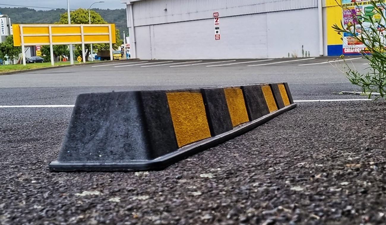 Rubber wheel stop