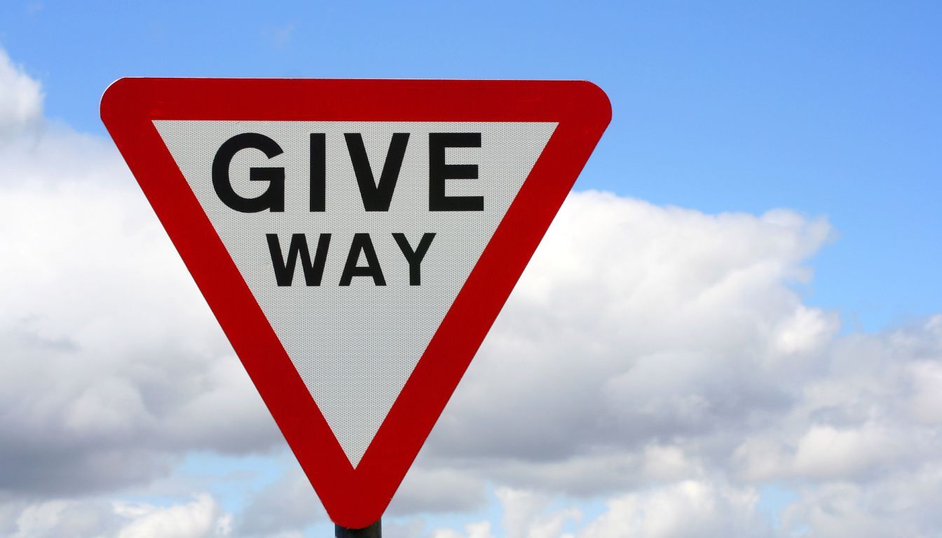 Traffic Management Signs- Give Way Sign